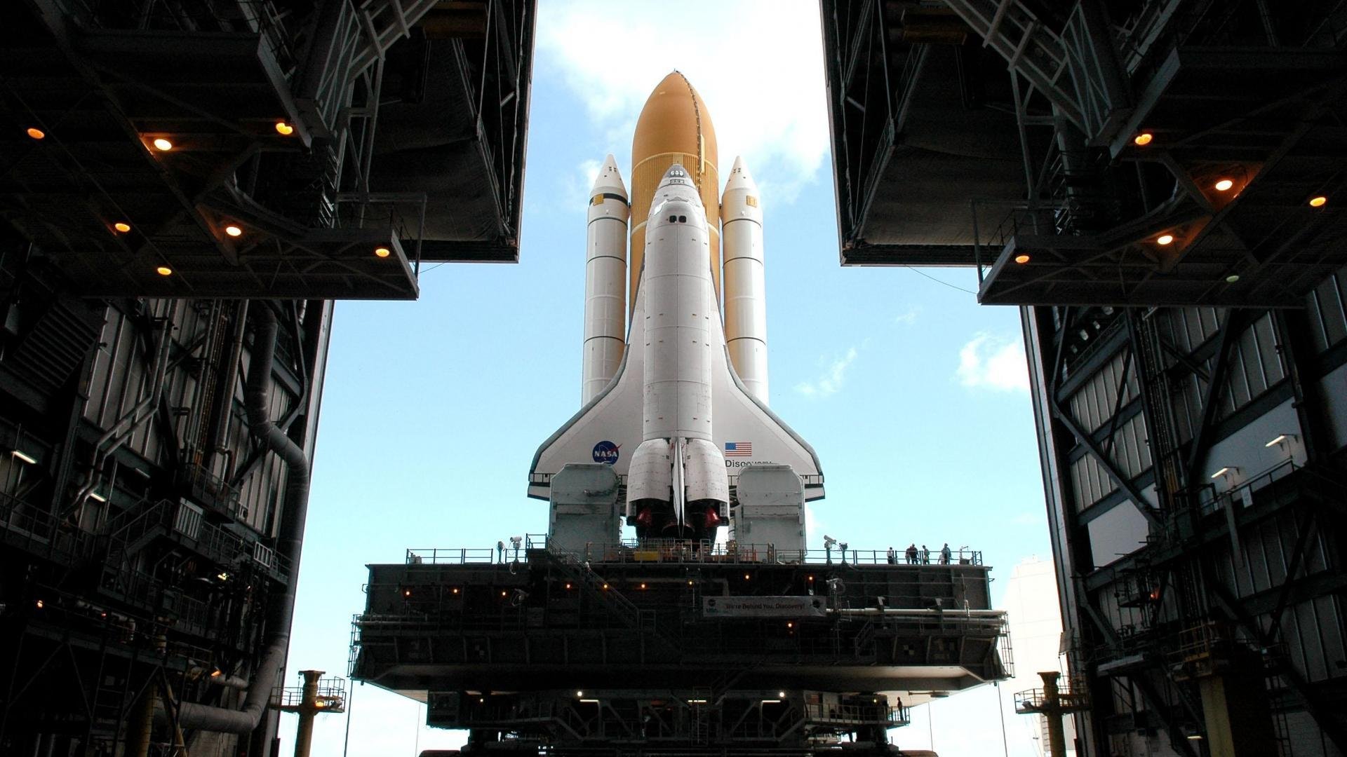 中国篮球纪录片热播引发全民关注，篮球赛纪录片