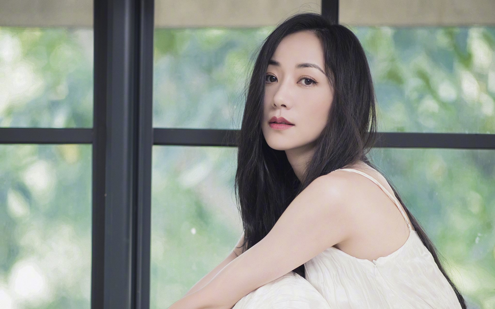 爱游戏在线服务-国际热身赛中国青年队战平 球迷期待未来突破，国际热身赛赛程